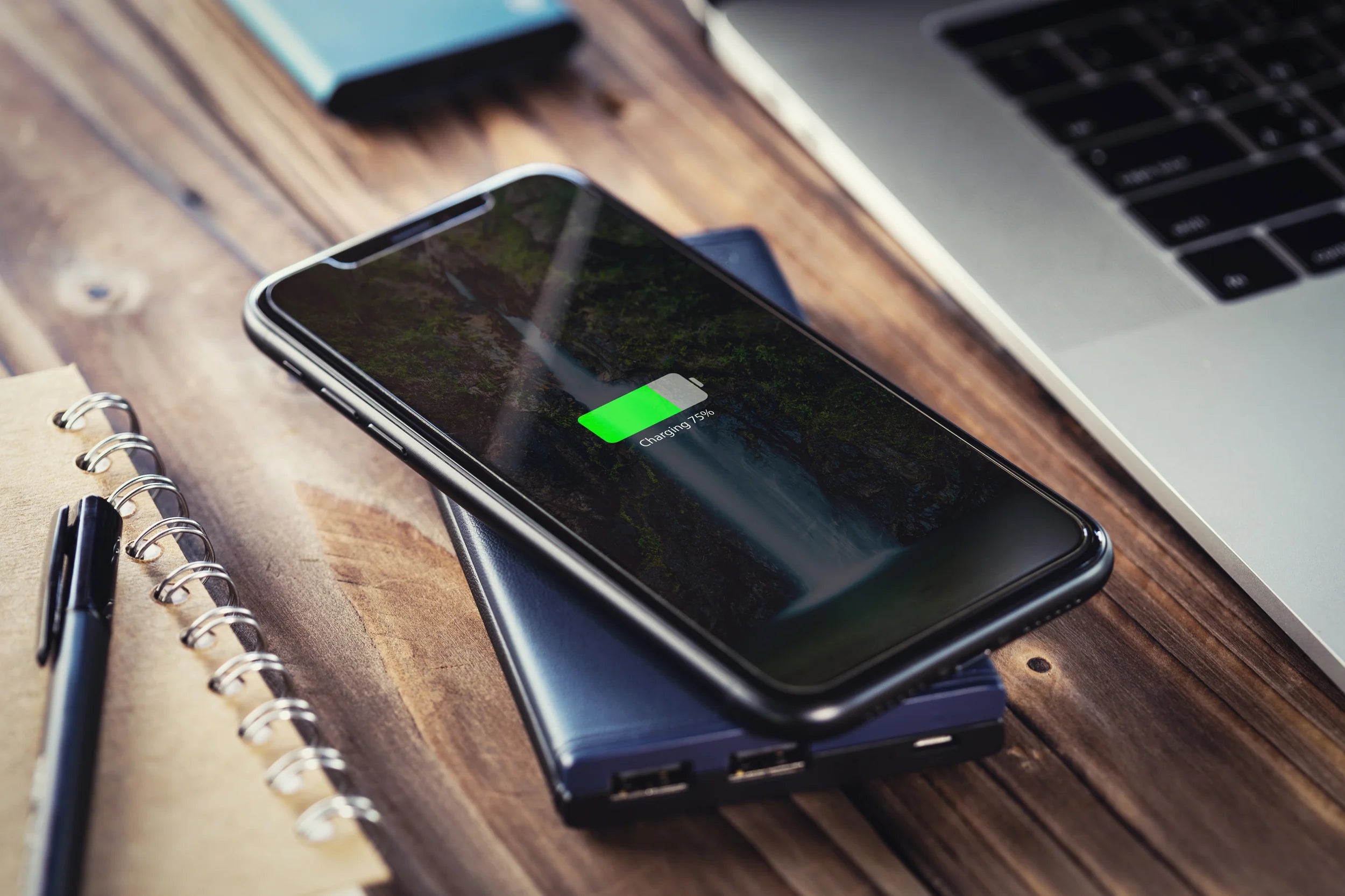 Getting a Portable Power Bank With Wireless Charging Capabilities